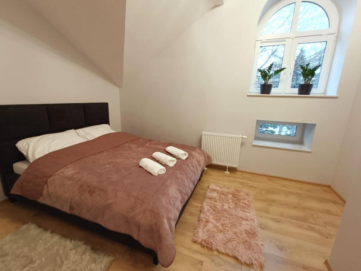 Apartamenty Na Poddaszu- Tatarska 4 Przemyśl Exterior foto